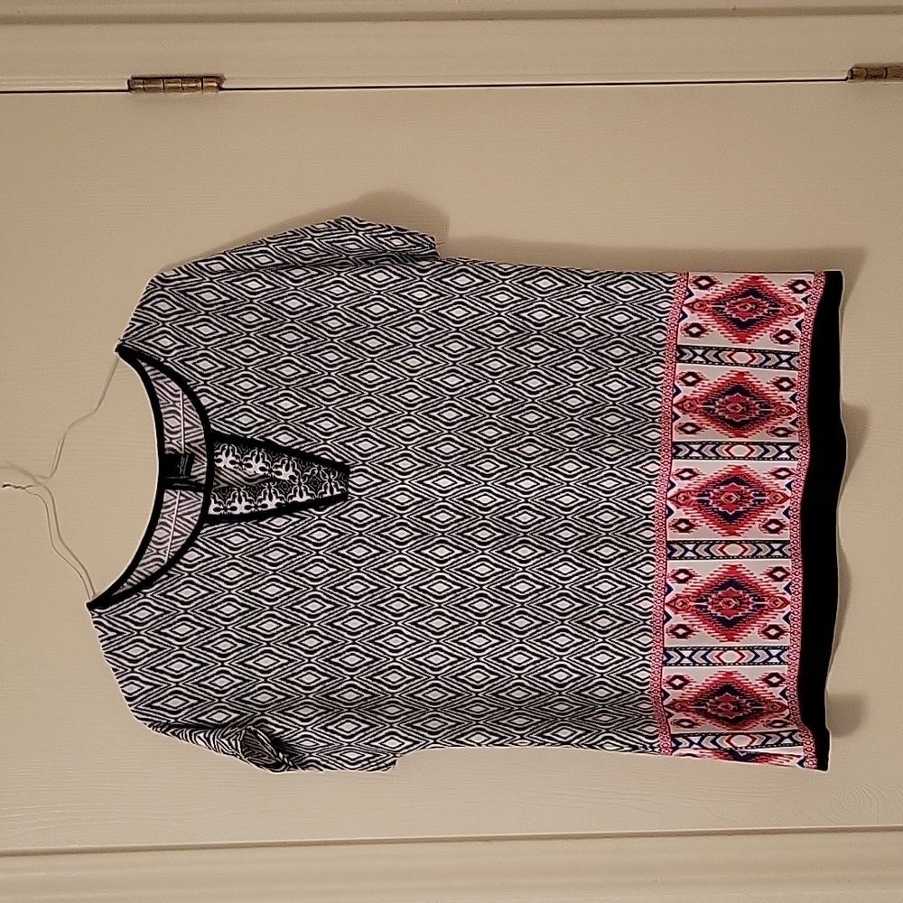 Cap sleeve top from New Directions.  size L